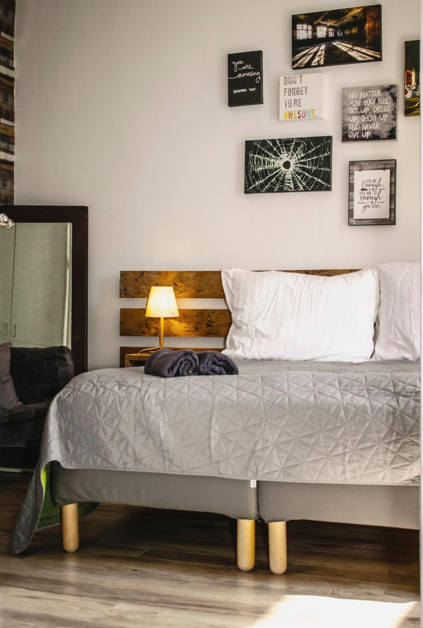 3 Room Apartment In The Beautiful Street Budapest Kültér fotó